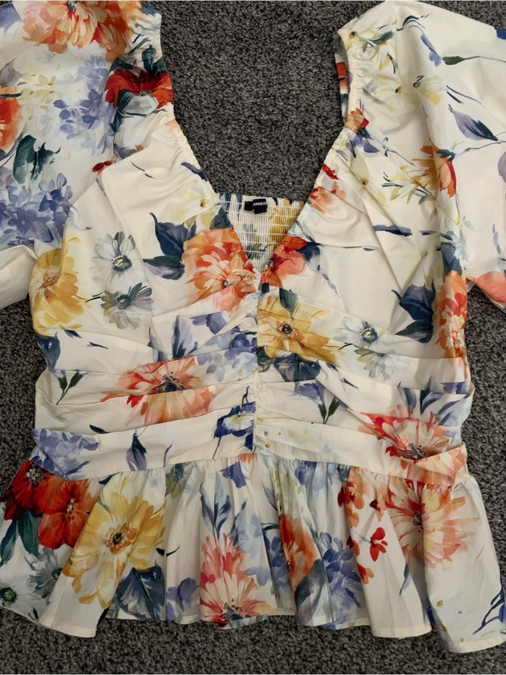 Express White Floral Puff-Sleeve Peplum Blouse